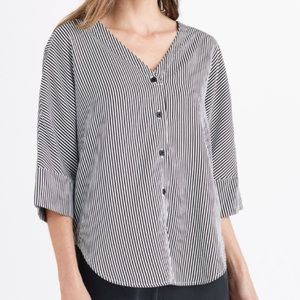 VETTA Capsule 100% TENCEL Boyfriend Top